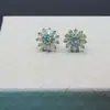 Pendientes de Girasol para Mujer Aguja de Plata S925 Lujo Ligero Cristal Clásico Versátil Pendientes Elegantes Modernos Accesorios para Orejas Venta al por Mayor Transfronteriza