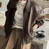 Chaqueta de cuero vintage de alta gama para mujer, nuevo estilo de otoño, holgada y casual, versátil con un elegante cuello de solapa