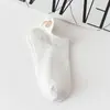 Meias Cano Baixo Femininas Bordadas com Coelho Love Heel Estilo Japonês Meias Curtas Baixas Meias de Algodão Meias Fofas de Cano Baixo com Smiley e Laço