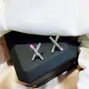 Aretes con el Mismo Estilo que la Protagonista Femenina en los Dramas Coreanos, Versátiles para el Trabajo, Clavos Geométricos en Forma de X, Exquisitos Aretes Incrustados con Diamantes