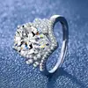Yuhong 2024 nuevo diseño de moda de lujo ligero anillo para mujer incrustado personalidad anillo de boda directo de fábrica