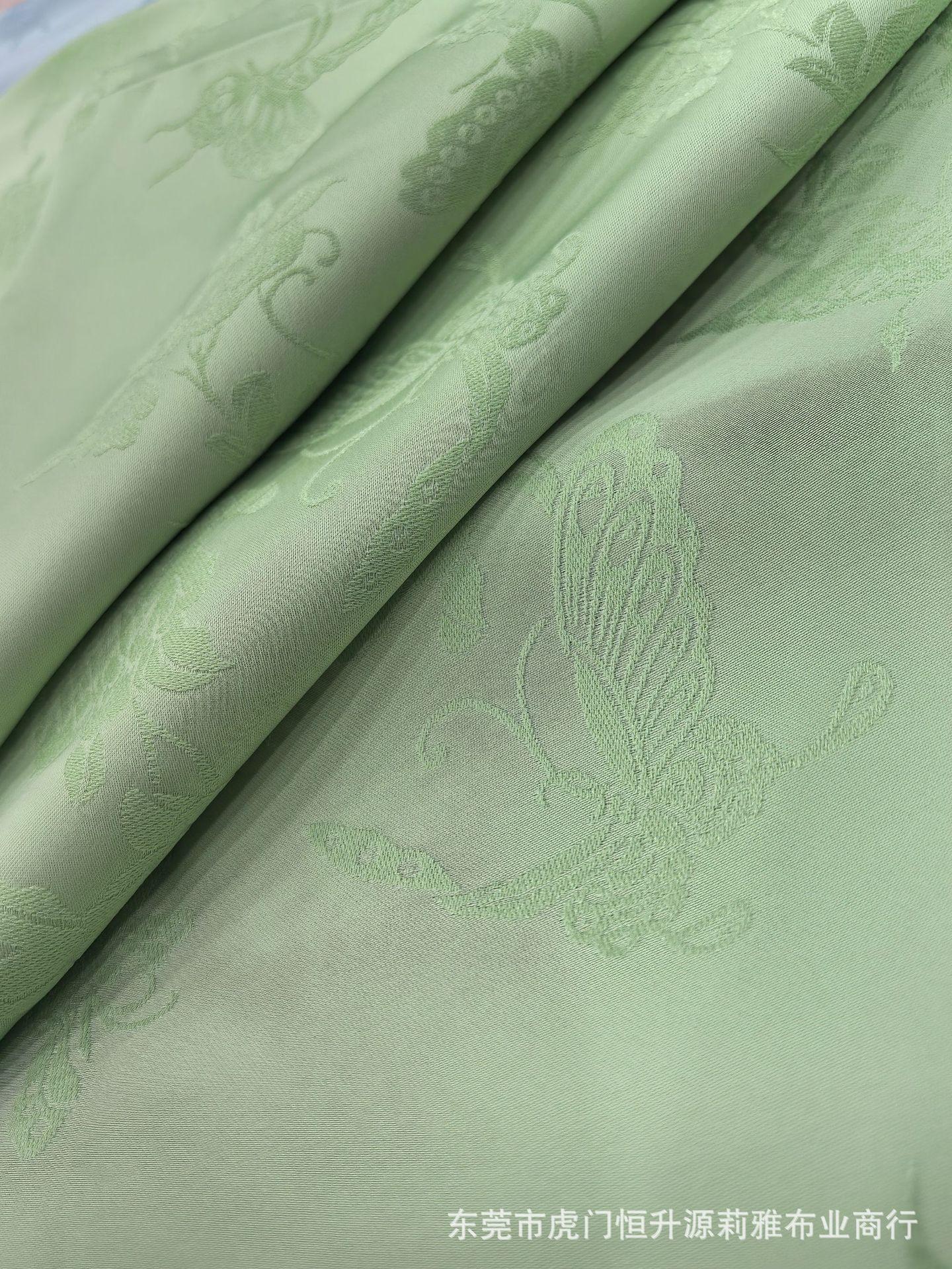 新款钻石丝提花面料 亮丝蝴蝶提花布 潮流国风旗袍连