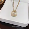 Elegante y Versátil Collar Geométrico de Moda, Colgante de Lujo Ligero de Nicho de Gama Alta, Accesorio de Cadena para Clavícula de Acero de Titanio Antidesvanecimiento para Mujeres