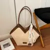 Bolsa de Axila Versátil Retrô Transfronteiriça Feminina Nova Moda Outono 2026 Casual Bolsa de Ombro Único Bloqueio de Cor Bolsa Tote para o Dia a Dia