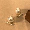 Pendientes Dongju de dos piezas de Corea del Sur con perlas de lujo ligeras, diseño de nicho, 2023, nuevos pendientes retro de moda