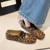 Zapatos de mujer Mary Jane retro franceses con correa cruzada, nueva colección 2026, puntera cuadrada, boca poco profunda, bailarinas planas