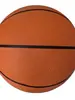 Venta al por mayor de jardín de infantes Talla 4 para niños Baloncesto Pelota de Goma Juguete Inflable Pelota Rebotadora Multicolor Engrosada