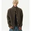 Outono e Inverno 2025 Novo Cardigan de Tricô Americano Retrô Cor Sólida Gola Alta Masculino Solto com Botões Jaqueta Suéter Transfronteiriço
