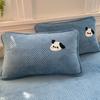 Bordado de Toalla Funda de Almohada Acolchada de Terciopelo de Leche 2026 Nueva Funda de Almohada de Felpa Coral de Dibujos Animados Otoño e Invierno Funda de Almohada Individual