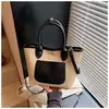 Bolsa Tote de Palha Tecida Grande Capacidade Transfronteiriça para Mulheres 2026 Nova Moda Bolsa de Ombro para o Dia a Dia Estilo Férias na Praia Bolsa de Palha