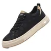 Otoño 2026 Nuevos Zapatos de Skate para Hombre Antideslizantes Modernos Versátiles Deportivos Casuales Hombres Transpirables Suela Gruesa Zapatos para Hombre Venta al por Mayor