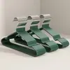 Colgador de plástico grueso con recubrimiento nuevo estilo extra grueso para adultos plástico con recubrimiento antideslizante sin marcas colgador de ropa colgador de ropa para niños