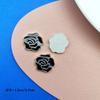 Moda Negro y Blanco Pequeño Aroma Trébol de Cuatro Hojas Rosa Corazón de Melocotón Plástico Accesorios Pasador para el Cabello DIY Joyería Funda para Teléfono Móvil Pegatinas Decorativas