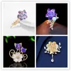 Broche Borboleta de Venda Quente Transfronteiriça, Luxo Leve, Moderno e Versátil, Broche Animal de Liga, Requintado Acessório Floral Tridimensional para Mulheres