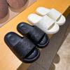 Hogar interior baño baño excremento de hombre sensación zapatillas de mujer verano transpirable antideslizante exterior eva sandalias al por mayor