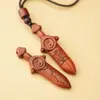 Espada Pequeña de Siete Estrellas y Ocho Trigramas Morada de Madera Rayada, Suministros Taoístas de Madera Rayada, Herramienta Ritual, Colgante con Forma de Espada, Venta al por Mayor Directa de Fábrica