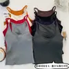 Nuevo top de tirantes acanalado cálido de otoño e invierno, color liso, con sujetador incorporado, versátil para usar en capas o solo