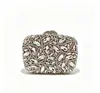 Bolsas de Noche con Incrustaciones de Diamantes Transfronterizas Listas para Enviar, Bolsos de Diamantes de Estuche Duro Metálico Hueco, Vestidos de Banquete de Comercio Exterior
