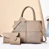 Conjunto de tres piezas de bolsos para madre e hija, bolsos de mano elegantes y atractivos, bolsos de hombro versátiles, bolsos cruzados de lujo ligero, bolsos versátiles para el día a día para mujer
