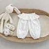 Pantalones Florales de Verano para Niña Anti-Mosquitos Estilo Nuevo Pantalones Jogger con Ribete de Encaje para Bebé Pantalones Finos de Farolillo Pantalones de Aire Acondicionado Tendencia de Verano