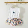 Conjunto de Verano para Niñas 2026 Nuevo Estilo Camiseta de Manga Acampanada para Niños Conjunto de Dos Piezas con Falda-Pantalón Estampado Floral