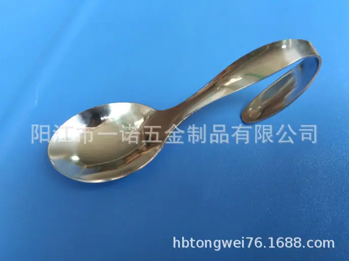 勺照片餐具S1034647A黄思提.jpg