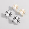 E11996 Pendientes de Araña Europeos y Americanos Exagerados de Halloween de Nicho Pendientes Personalizados con Textura de Perla Retro Vintage