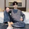 Pijama para hombre para primavera y otoño, nuevo, de manga larga, talla grande, holgado, casual, deportivo, talla extra, corte holgado, se puede usar afuera, conjunto