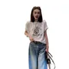 Camiseta Trendy Retro Americana con Estampado de Letras Cuello Redondo para Mujer Verano 2026 Nuevo Algodón Puro Versátil Manga Corta Top Trendy