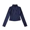 Top Deportivo de Yoga y Fitness Estilo Chica Caliente Estilo Americano Nuevo para Primavera y Otoño 2026 Chaqueta de Manga Larga con Cuello Alto y Cremallera Corta para Mujer