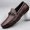 Zapatos de Hombre de Piel Genuina 2026 Nuevo Estilo Zapatos de Negocios Británicos Transpirables Suela Suave Zapatos Casuales Mocasines Slip-on Hombre