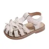 Sandálias Infantis 2026 Verão Novo Estilo Sapatos de Princesa Bebê Criança Pequena Solado Macio Antiderrapante Sapatos de Bebê com Laço Design Simples