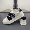 Sapatos Masculinos 2024 Primavera e Verão Novo Estilo Respirável e Versátil Estudante Tênis de Solado Grosso Sapatos Casuais de Uma Perna Tênis de Velcro