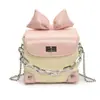 Bolso Cuadrado Pequeño de Moda para Mujer, Diseño de Nicho, Bolso de Cadena Acolchado de Moda Primavera 2026, Bolso Cruzado de Hombro Único de Color Sólido