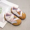 Tenis para Niños Jardín de Infancia 2025 Otoño Nuevo Estilo Niñas Antideslizantes Suela Suave Niños Versión Estudiante Planos Zapatos Individuales