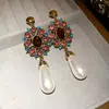Brincos Florais Vintage Retrô com um Toque de Luxo Leve e High-End, Design de Tarraxa com Franjas, Brincos Versáteis Atacado