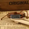 Creer aleación cuerda de cáñamo pulsera de piel de vaca venta al por mayor fábrica bajo precio venta directa pulsera de cuero pulsera vintage