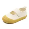 Nuevos Zapatos de Lona para Niños Primavera/Verano con Velcro, Planos de Corte Bajo, Estilo Coreano Suela Suave Zapatos de Guardería para Abuelas, Zapatos para Niños