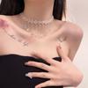 Collar de cristal con temperamento coreano femenino ~ japonés y coreano, colgante de borla, cadena de clavícula de lujo ligero para chicas de nicho