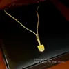 Collar de Flor Dorada para Mujer, Cadena Retro para Clavícula, Collar Sencillo y Elegante Incrustado de Diamantes, Regalo de San Valentín, Electrochapado en Oro Real