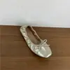Sapatos de Ballet de Veludo Vintage Chuyuji 2026 Novo Bico Quadrado Laço Sola Macia Mary Jane Sapatos Femininos