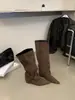Botas de Tacón Grueso con Punta Aguda Estilo Coreano para Mujer 2026 Nueva Llegada Gamuza Adelgazantes Alargadoras Estilo Británico Pantorrilla Ancha Botas de Montar