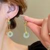 Aretes Redondos Chinos Nuevos Electrochapados en Oro Real con Zirconia Exquisitos Elegantes Elegantes Gancho para la Oreja Sentido Avanzado Aretes Simples al por Mayor