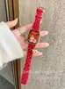Colgante de Poni Peluche Correa de Cuero Estampada en Oro Adecuado para Apple S10 S11 Huawei Fit4 Xiaomi 9Pro Pulsera