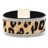 2019 Nuevo Pulsera Magnética con Hebilla de Pelo de Caballo Estampado de Leopardo para Mujer Estilo Coreano Pulsera Creativa de Pasarela Estrella Fotografía Callejera Suministro Transfronterizo