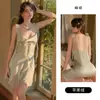 Lindo e sexy roupão de dormir com cetim e renda, com bojos, efeito push-up, design vazado, decoração sedutora com fita, camisola feminina 4128