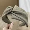 Diadema para Mujer que Hace que la Cara Parezca Más Pequeña, Versátil para Salir, Tendencia Estilo Retro Coreano Francés, Pinza para el Cabello con Banda Cruzada Ancha, Diadema, Pasador para el Cabello para Mujeres