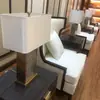Lámpara de Mesa de Vidrio de Lujo Creativo Minimalista Moderno Diseñador Sala de Estar Modelo Estilo Americano Habitación de Muestra Hotel Dormitorio Mesita de Noche