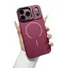 Capa de celular iPhone 17 Pro Max aplicável em outros países, capa magnética de silicone orgânico fosco com suporte para lente para Apple 16