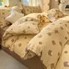 Conjunto de quatro peças em gaze de algodão de camada dupla, acabamento requintado em borda de concha com ponto triangular, conjunto de cama respirável e amigo da pele